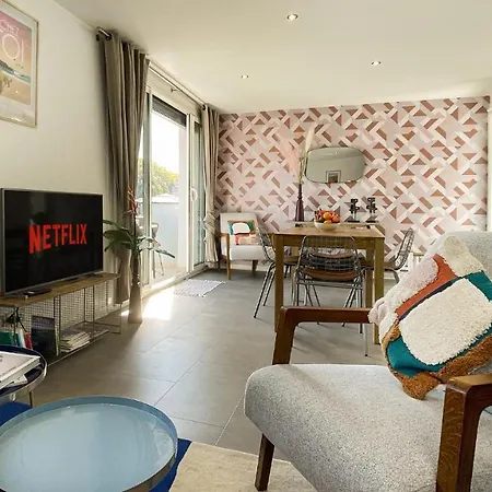 Appartement Homey Montaigne - New - A 1 Min à Pied Du D'annecy - 2 Balcons Privés - Avec 2 Chambres - Stationnement Gratuit Toute L'année Sauf En été - Juin à Août Annecy